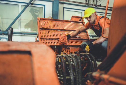 The current shortage of heavy equipment mechanics in Canada: causes and potential solutions